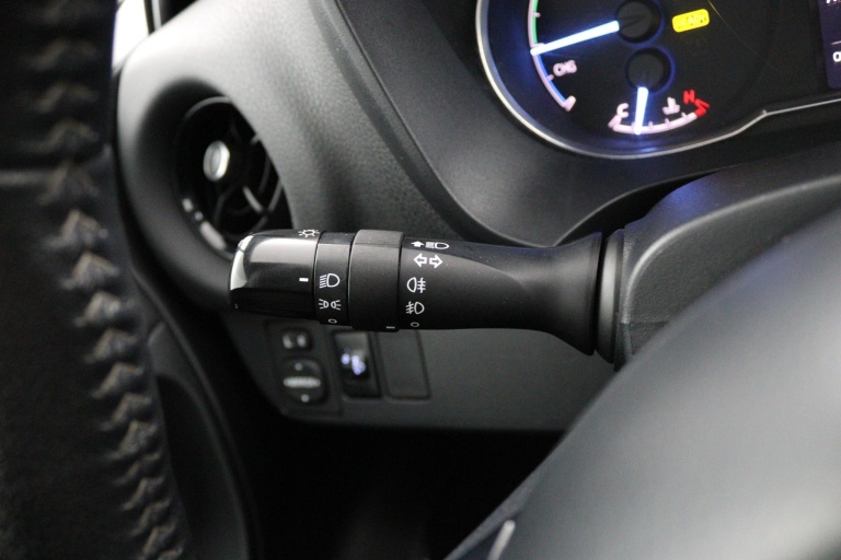 Toyota Yaris - 1.5 Hybrid 29