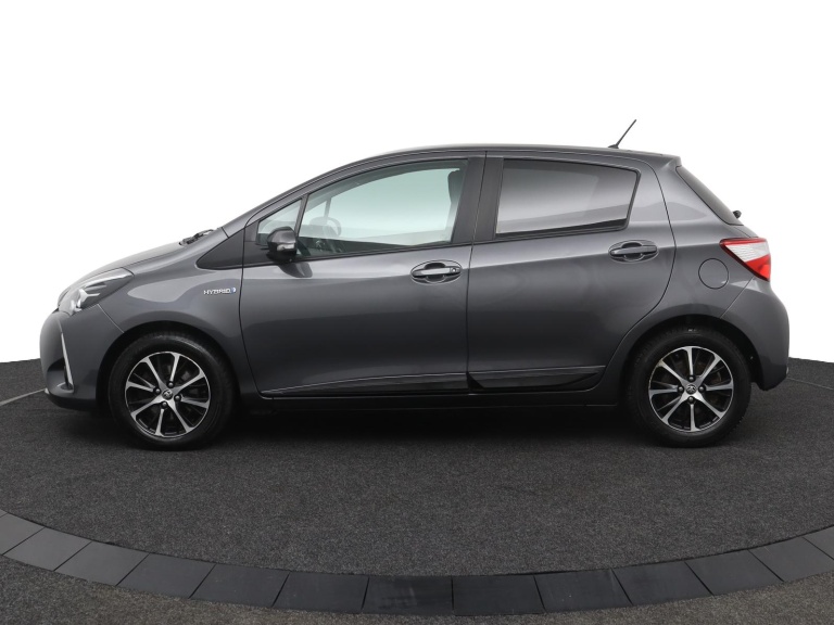 Toyota Yaris - 1.5 Hybrid 3