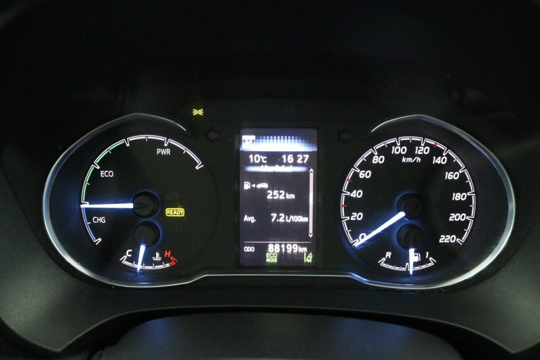 Toyota Yaris - 1.5 Hybrid 6