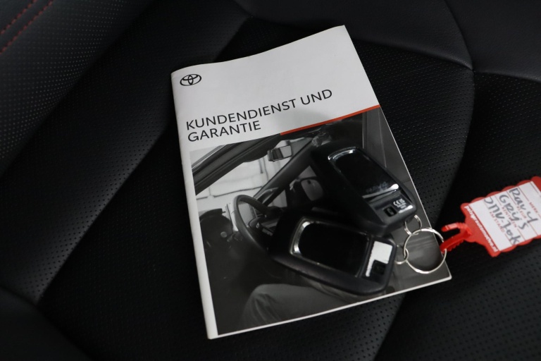 Toyota RAV4 - 2.5 Plug-in Hybrid AWD Bi-Tone Plus 11