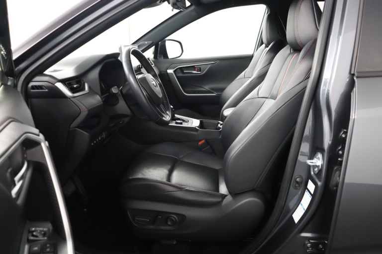 Toyota RAV4 - 2.5 Plug-in Hybrid AWD Bi-Tone Plus 17