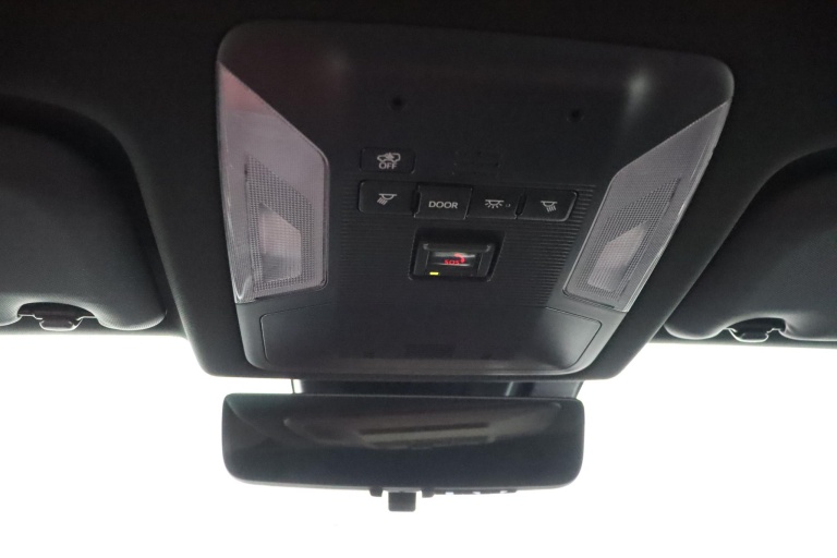 Toyota RAV4 - 2.5 Plug-in Hybrid AWD Bi-Tone Plus 33