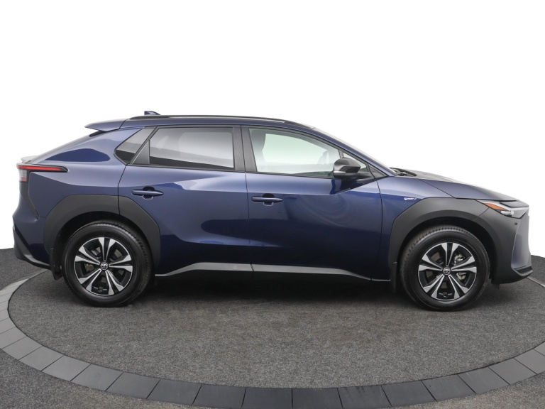 Toyota bZ4X - Business Plus 71 kWh 12