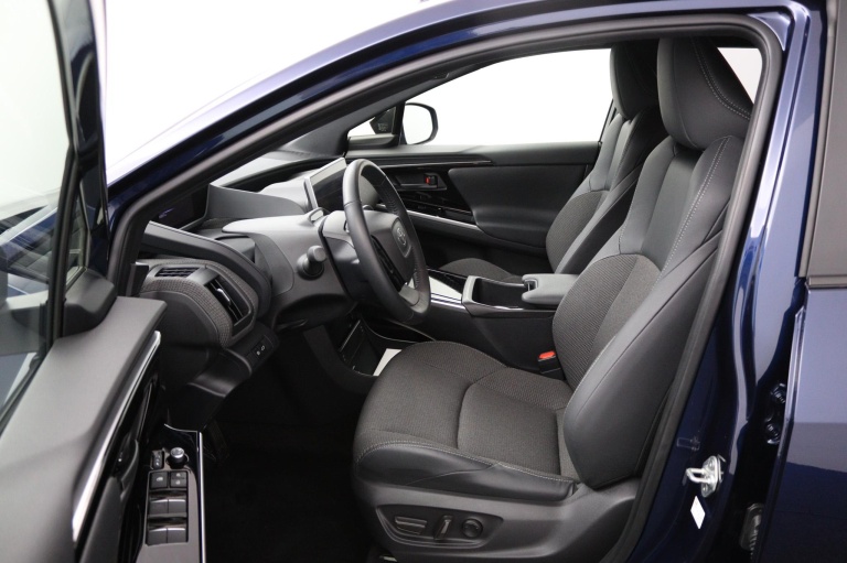 Toyota bZ4X - Business Plus 71 kWh 16