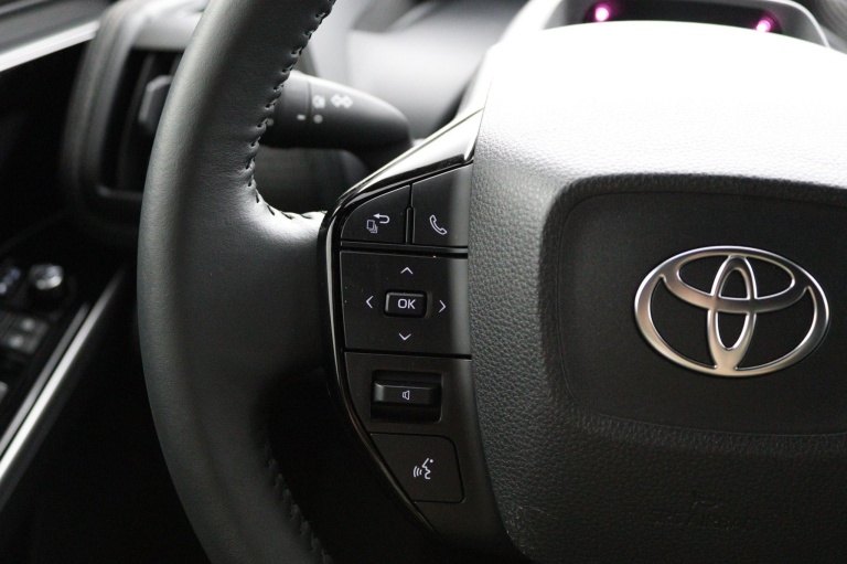 Toyota bZ4X - Business Plus 71 kWh 18