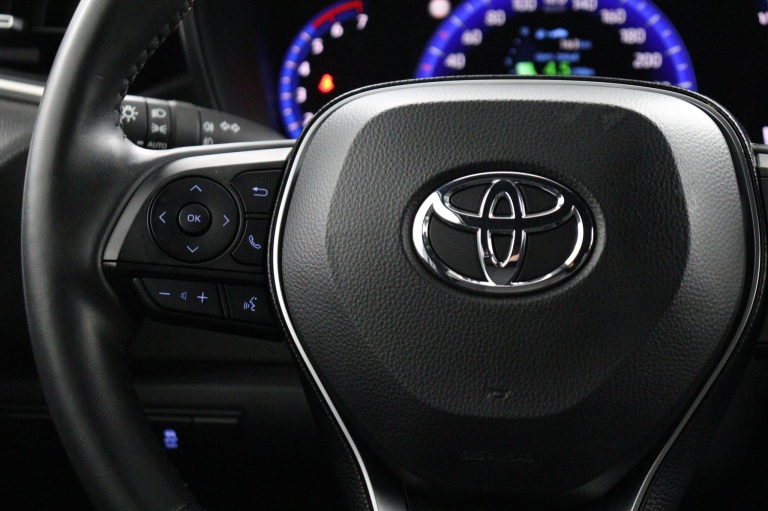 Toyota Corolla Touring Sports - 1.8 Hybrid First Edition 19