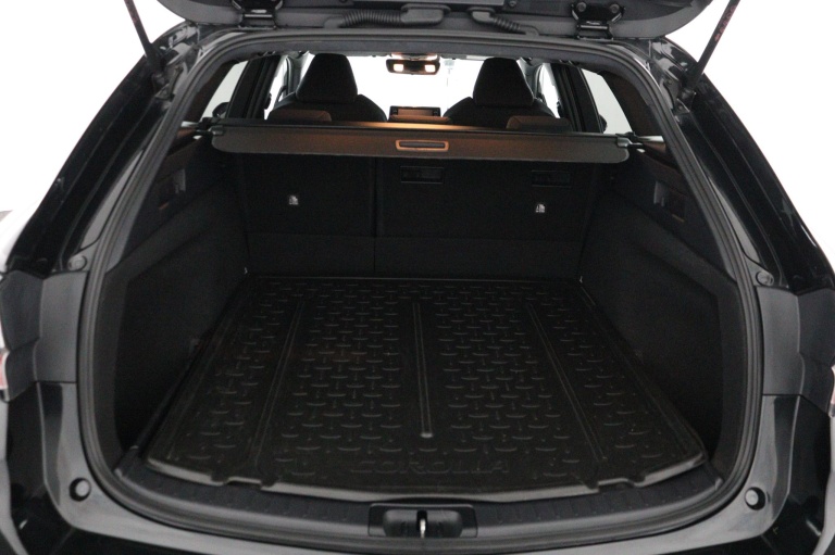 Toyota Corolla Touring Sports - 1.8 Hybrid First Edition 23