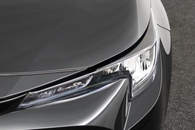 Toyota Corolla Touring Sports - 1.8 Hybrid First Edition 35