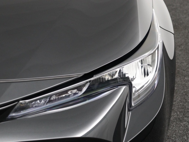 Toyota Corolla Touring Sports - 1.8 Hybrid First Edition