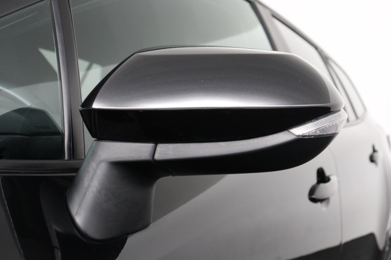 Toyota Corolla Touring Sports - 1.8 Hybrid First Edition 36