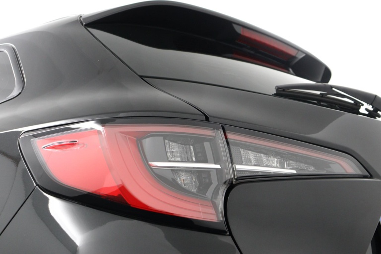 Toyota Corolla Touring Sports - 1.8 Hybrid First Edition 39