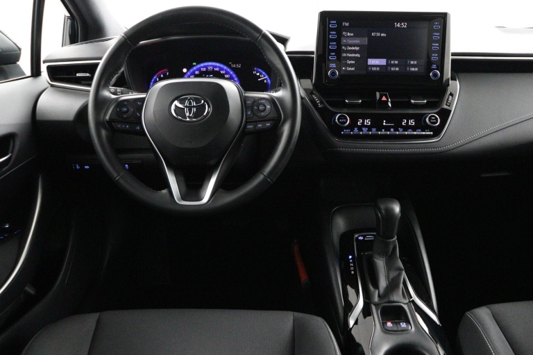 Toyota Corolla Touring Sports - 1.8 Hybrid First Edition 45