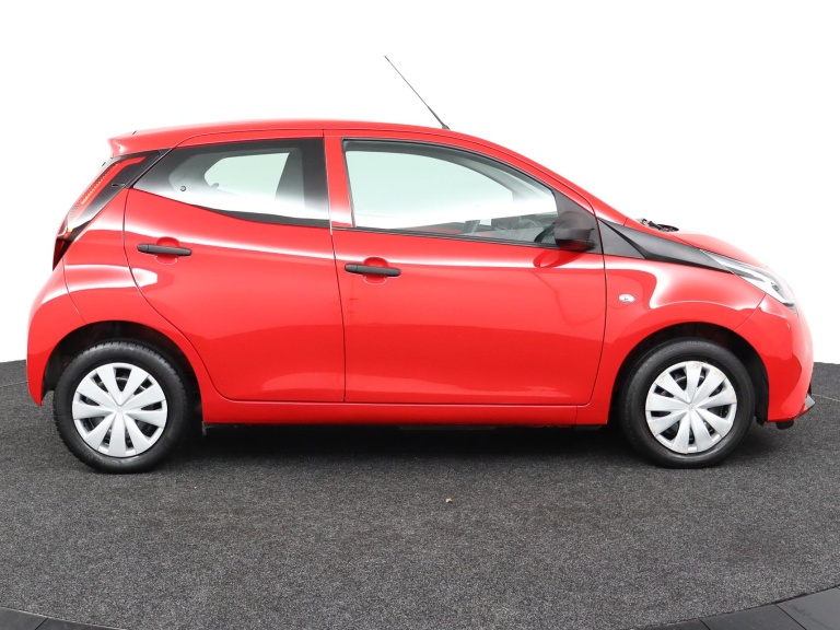 Toyota Aygo - 1.0 VVT-i x-fun 12