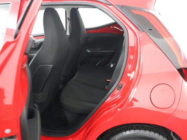 Toyota Aygo - 1.0 VVT-i x-fun