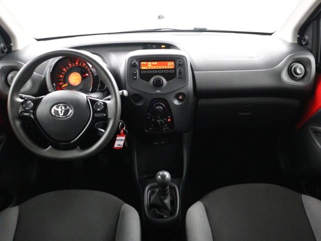 Toyota Aygo - 1.0 VVT-i x-fun