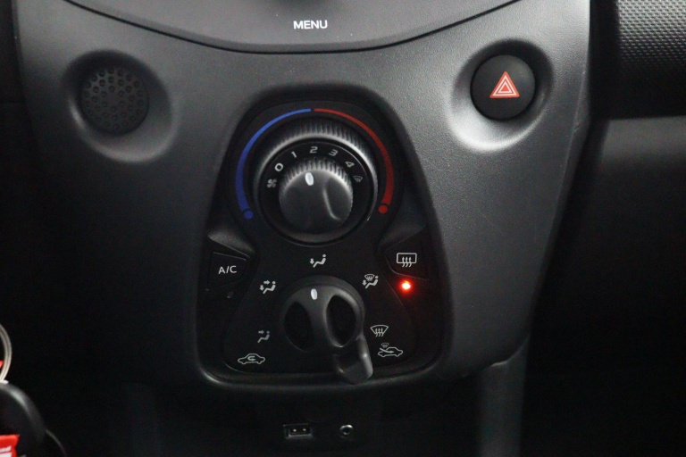 Toyota Aygo - 1.0 VVT-i x-fun 7