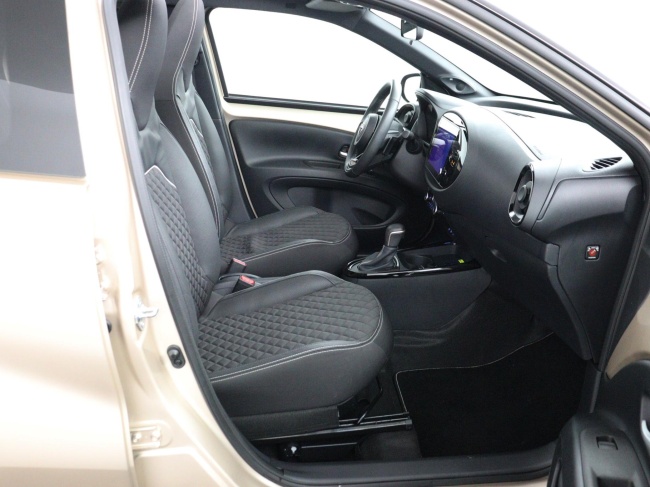 Toyota Aygo X - 1.0 VVT-i S-CVT Premium