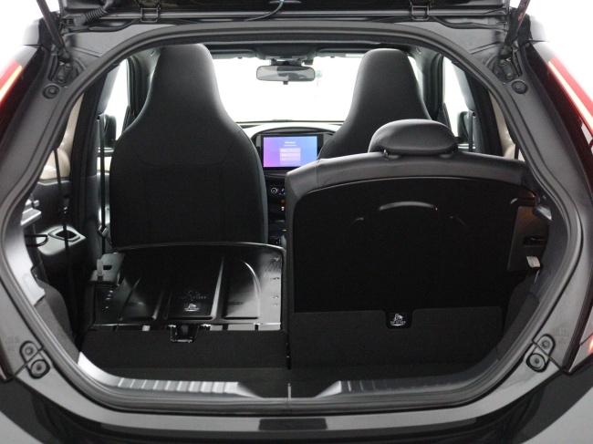 Toyota Aygo X - 1.0 VVT-i S-CVT Premium