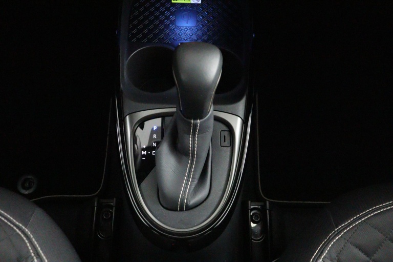 Toyota Aygo X - 1.0 VVT-i S-CVT Premium 27