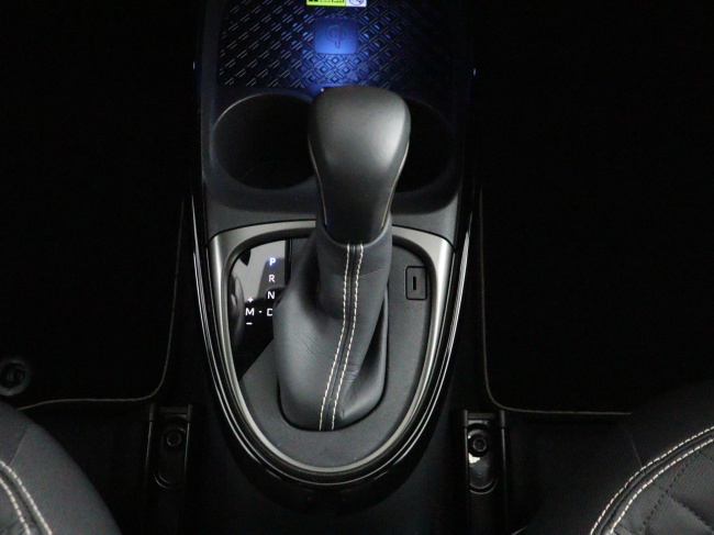 Toyota Aygo X - 1.0 VVT-i S-CVT Premium