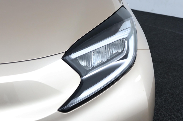 Toyota Aygo X - 1.0 VVT-i S-CVT Premium 34