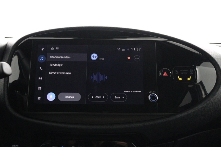 Toyota Aygo X - 1.0 VVT-i S-CVT Premium 8