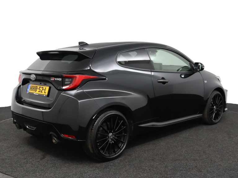 Toyota Yaris - 1.6 GR Premium 2