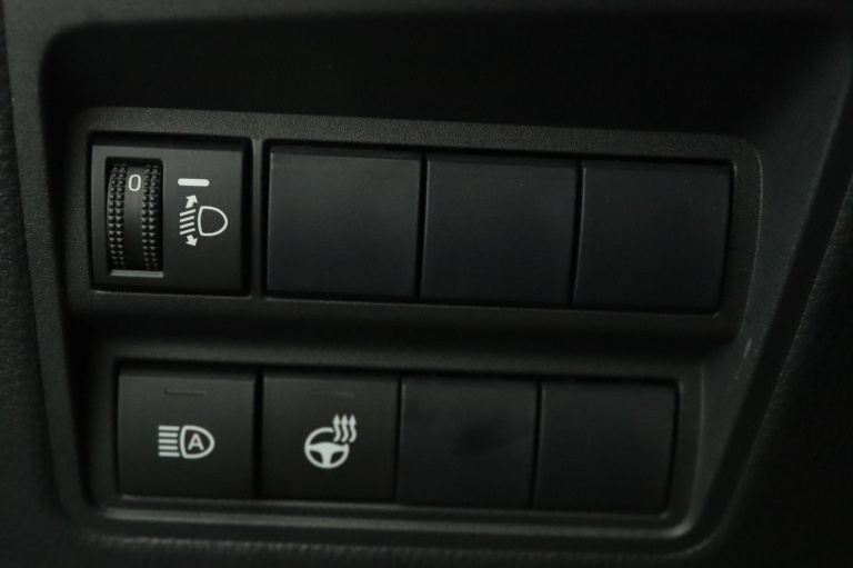 Toyota Yaris - 1.6 GR Premium 27