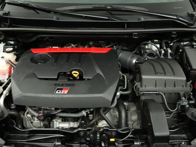 Toyota Yaris - 1.6 GR Premium