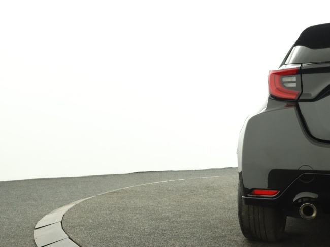 Toyota Yaris - 1.6 GR Premium