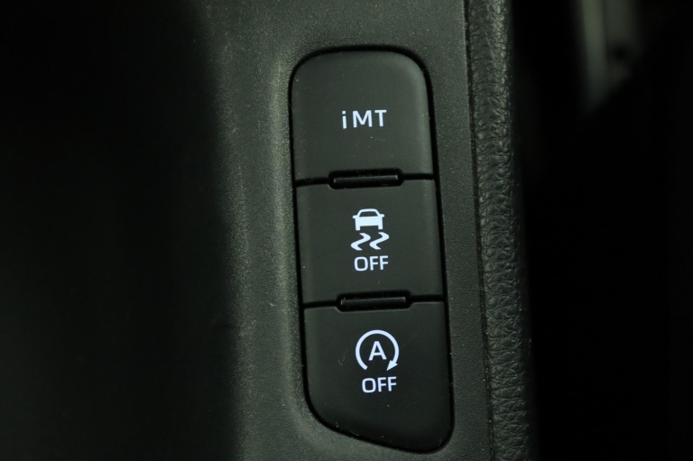 Toyota Yaris - 1.6 GR Premium 47