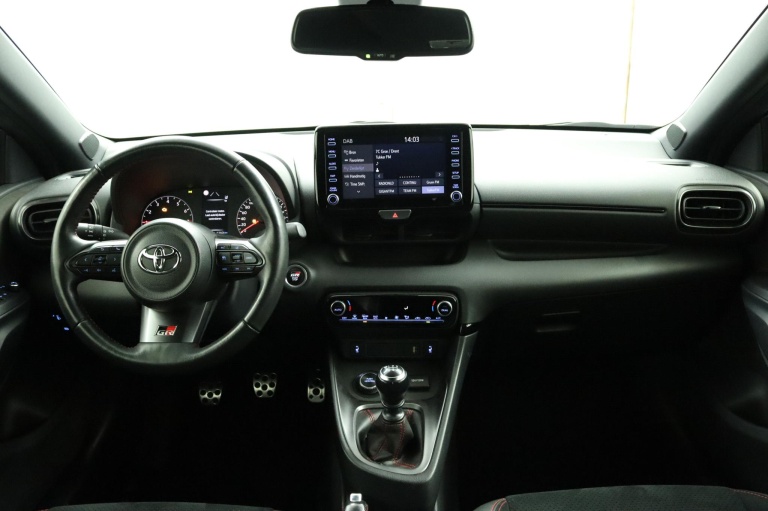 Toyota Yaris - 1.6 GR Premium 50