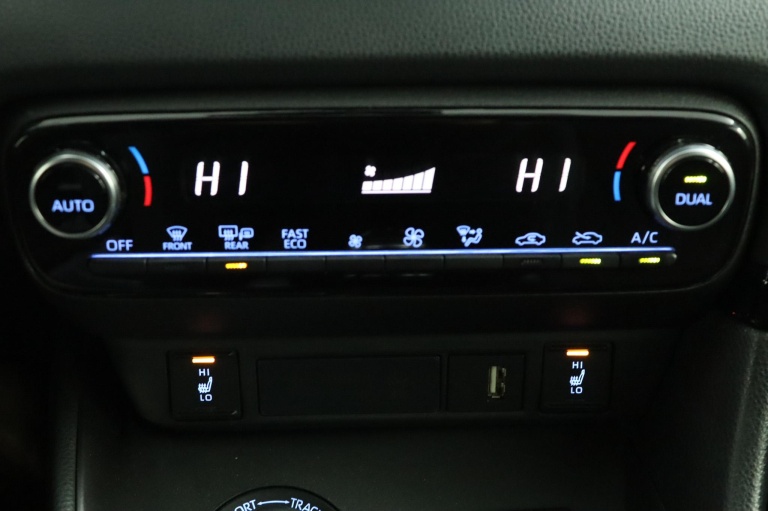 Toyota Yaris - 1.6 GR Premium 6