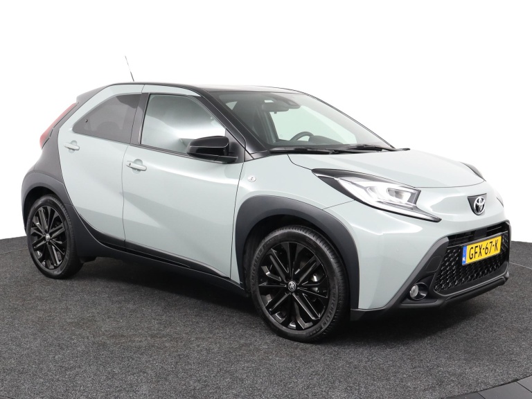Toyota Aygo X - 1.0 VVT-i S-CVT Premium 14