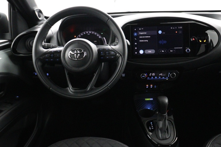 Toyota Aygo X - 1.0 VVT-i S-CVT Premium 19