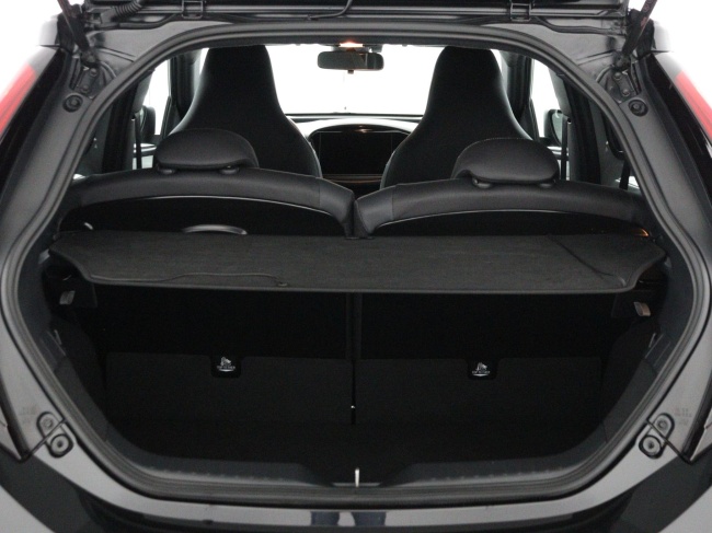 Toyota Aygo X - 1.0 VVT-i S-CVT Premium