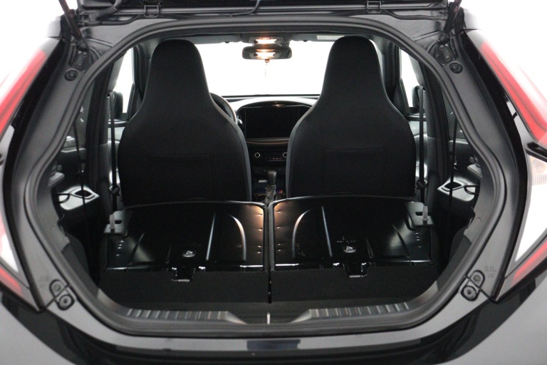 Toyota Aygo X - 1.0 VVT-i S-CVT Premium 42