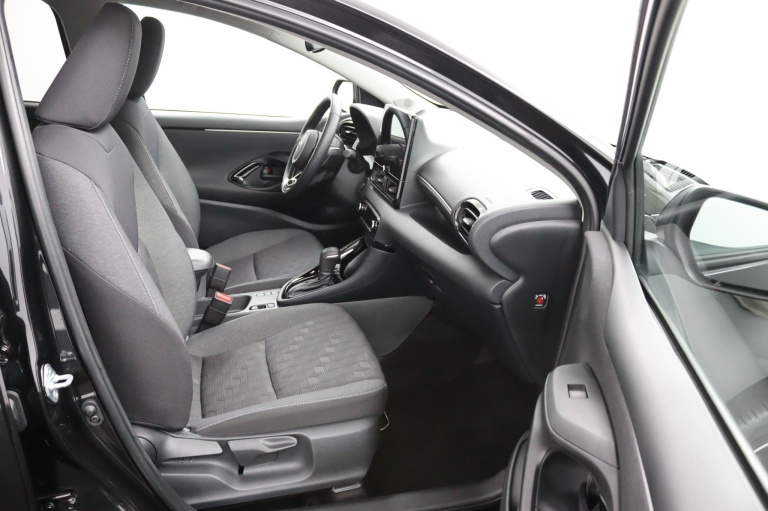 Toyota Yaris - 1.5 Hybrid 115 Dynamic 10