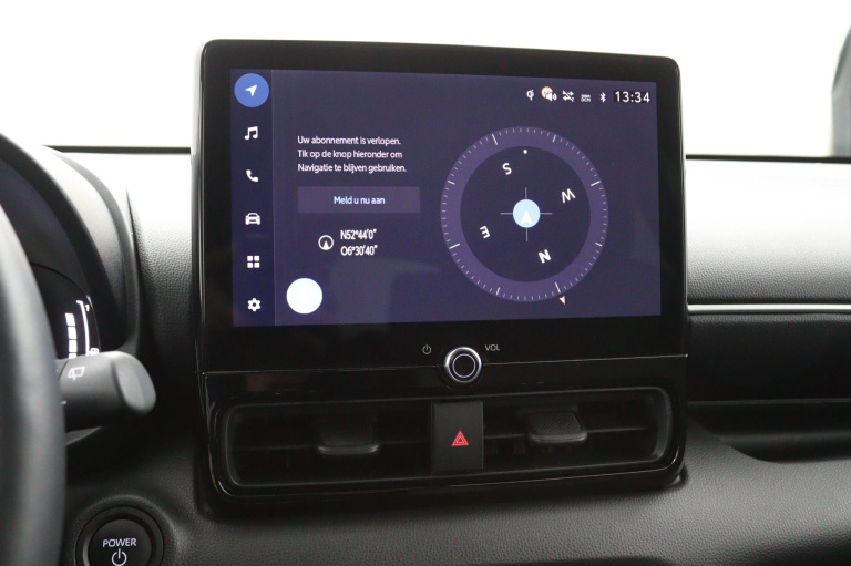 Toyota Yaris - 1.5 Hybrid 115 Dynamic 13