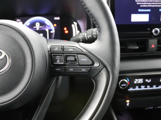 Toyota Yaris - 1.5 Hybrid 115 Dynamic