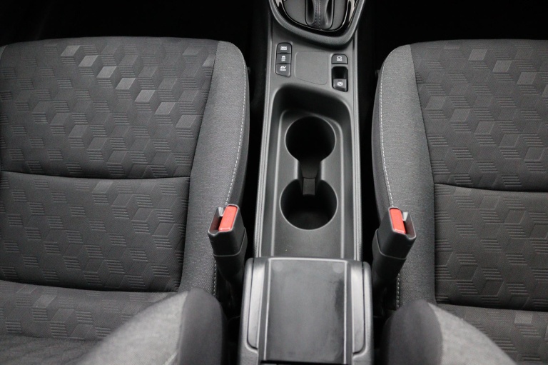 Toyota Yaris - 1.5 Hybrid 115 Dynamic 24