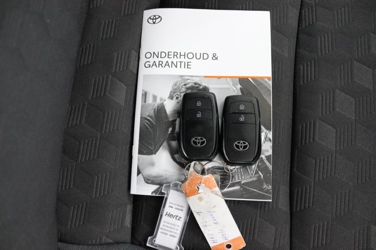 Toyota Yaris - 1.5 Hybrid 115 Dynamic 25