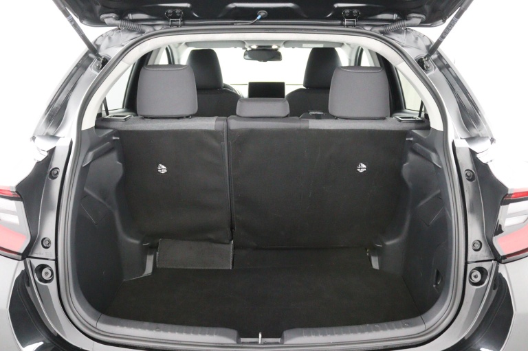 Toyota Yaris - 1.5 Hybrid 115 Dynamic 28