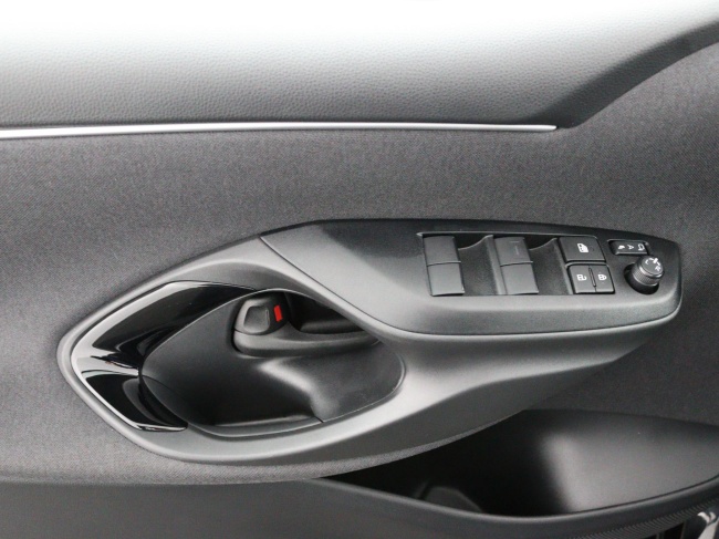 Toyota Yaris - 1.5 Hybrid 115 Dynamic