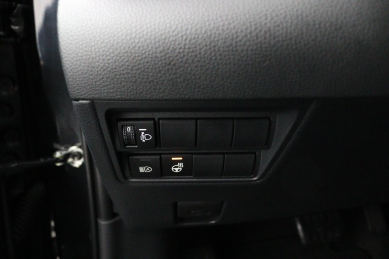 Toyota Yaris - 1.5 Hybrid 115 Dynamic 31