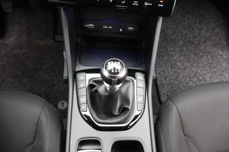 Hyundai Tucson - 1.6 T-GDI MHEV Comfort Smart 11