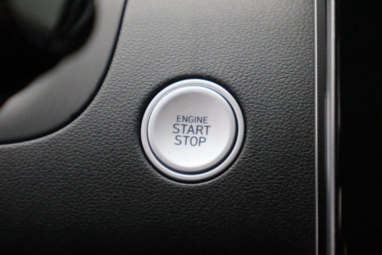 Hyundai Tucson - 1.6 T-GDI MHEV Comfort Smart 18