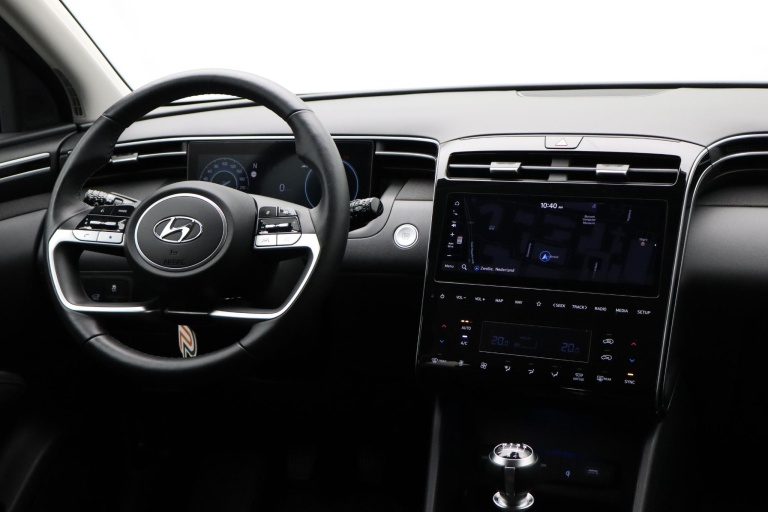 Hyundai Tucson - 1.6 T-GDI MHEV Comfort Smart 32