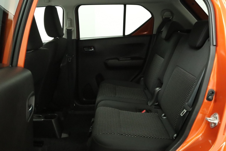 Suzuki Ignis - 1.2 Smart Hybrid Style 18