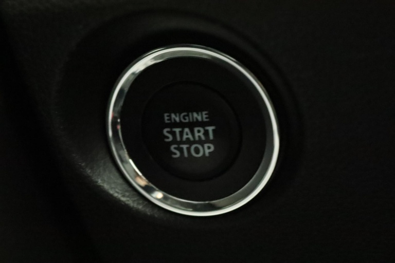 Suzuki Ignis - 1.2 Smart Hybrid Style 62